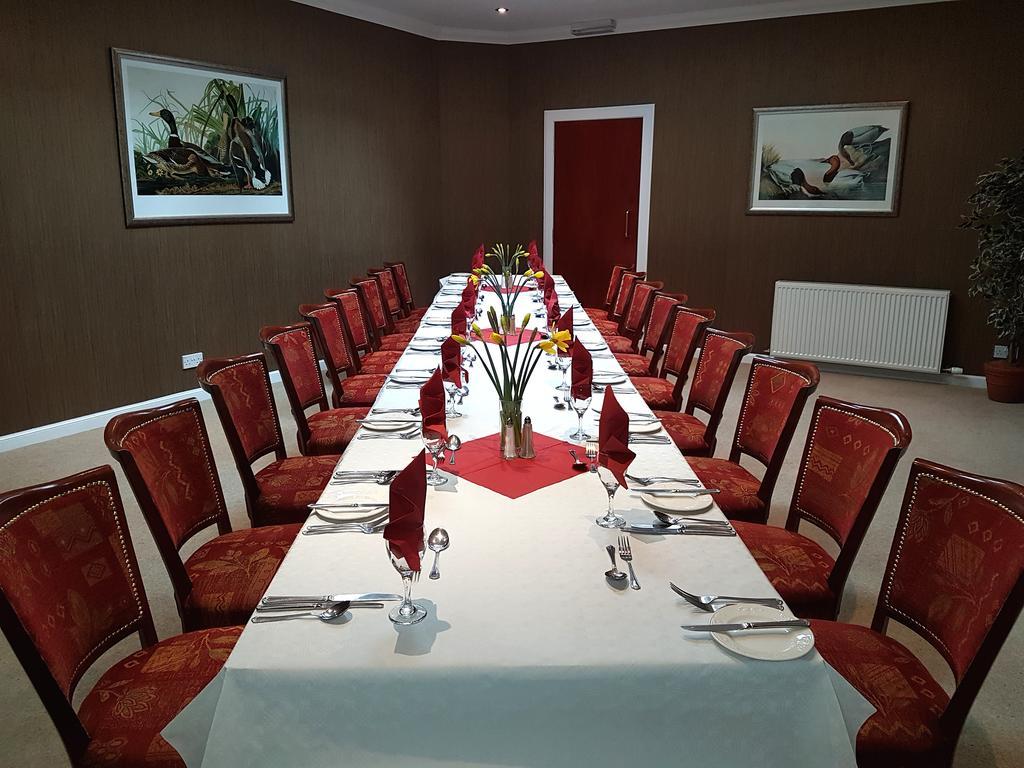 The Panmure Arms Hotel Edzell エクステリア 写真